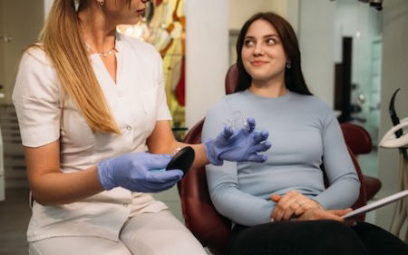 patient talking with doctor